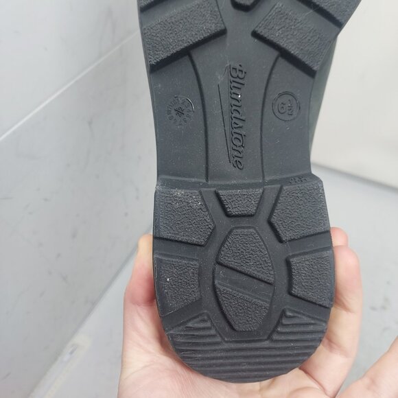 Blundstone WOMENS Chelsea Rustic Black Tall Boot - Picture 3 of 9